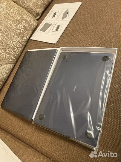 Пластиковый кейс для MacBoock 14