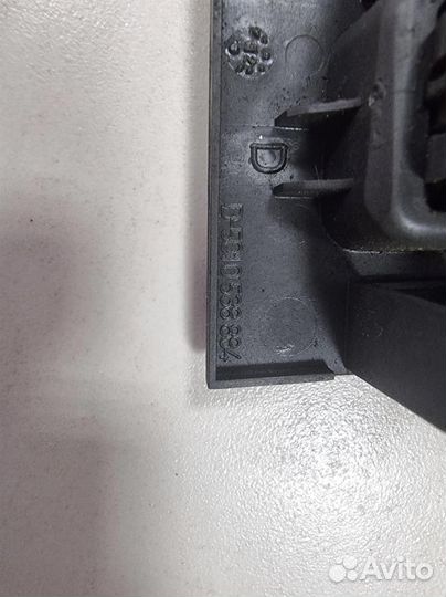 Накладка под кнопку стеклоподъемника Renault RH 5