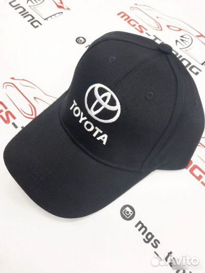 Бейсболка Toyota черная