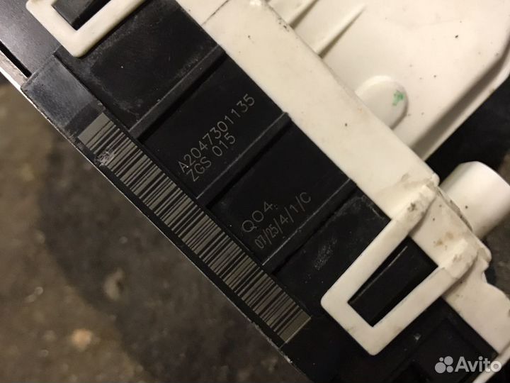 Мерседес w204 замок задний левый