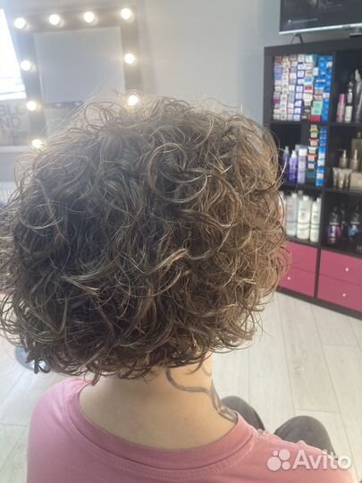Био завивка волос модель Химия локоны парикмахер
