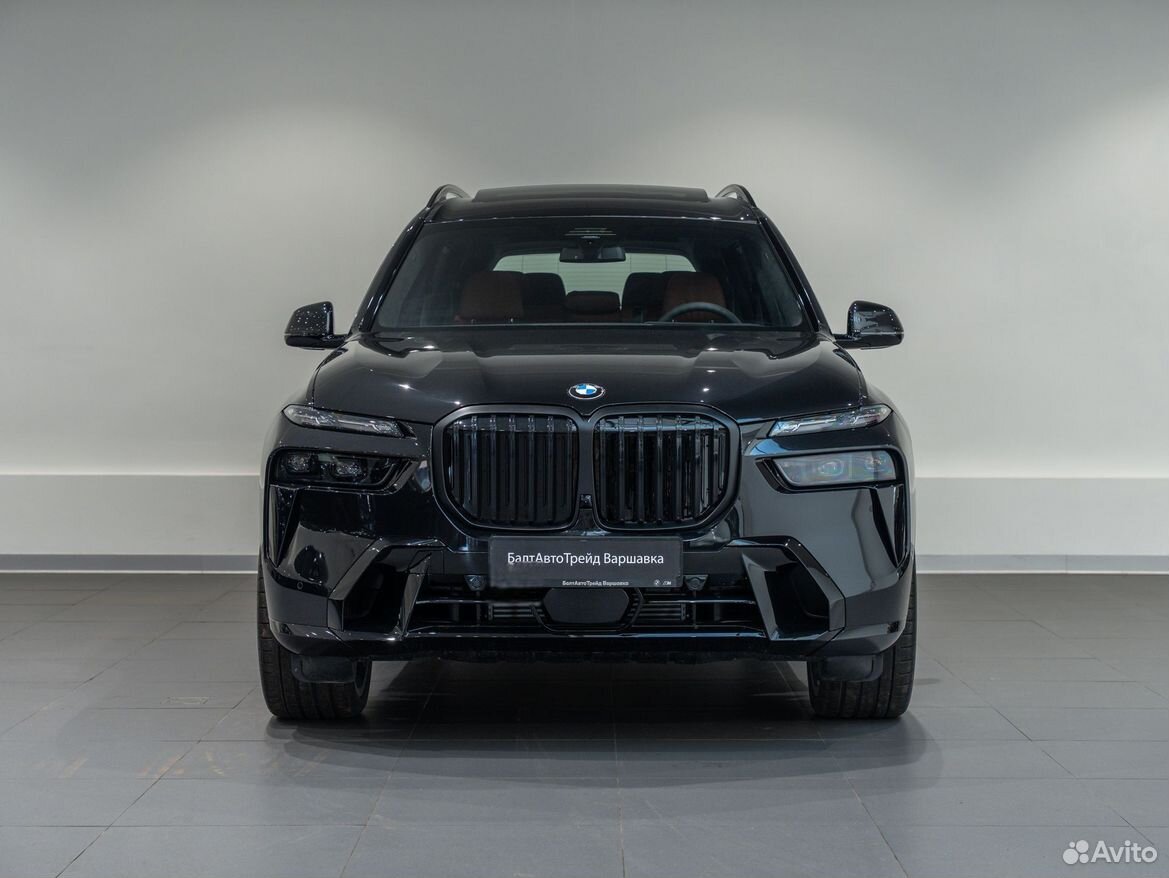 BMW X7 3.0 AT, 2025