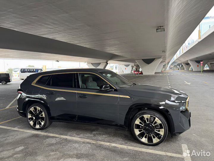 BMW XM 4.4 AT, 2024, 4 300 км