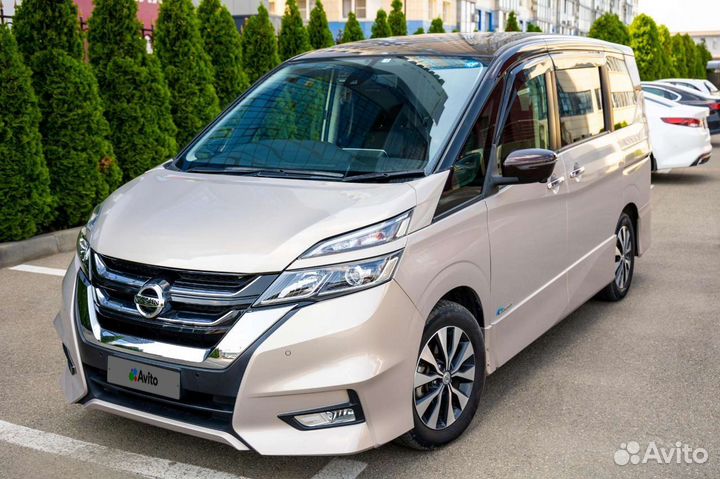 Nissan Serena 2.0 CVT, 2017, 97 000 км