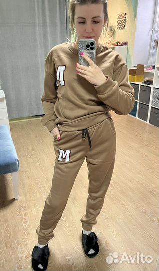 Спортивный костюм на флисе женский