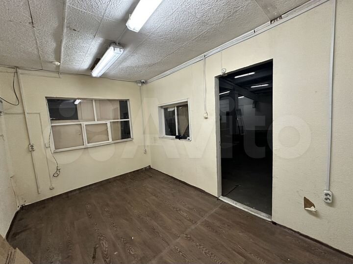 Склад, 357 м²