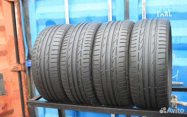 Bridgestone Potenza S001 225/40 R19 89Y