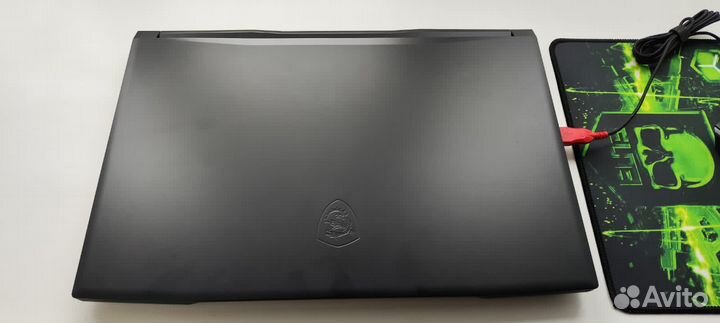 Ноутбук msi 15,6