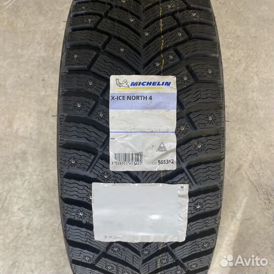 Michelin X-Ice North 4 225/45 R17 94T