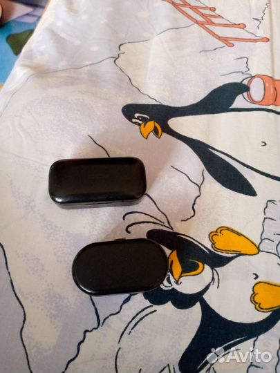 Кейсы для зарядки наушников