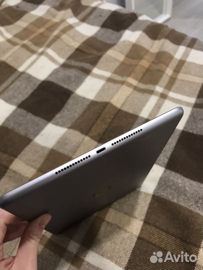 iPad 6 поколения 128 гб