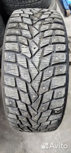 Dunlop SP Winter Ice 02 245/40 R20
