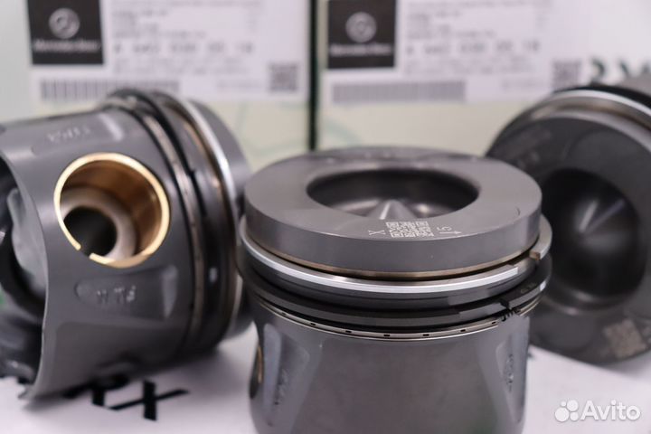 Поршень A6420300518