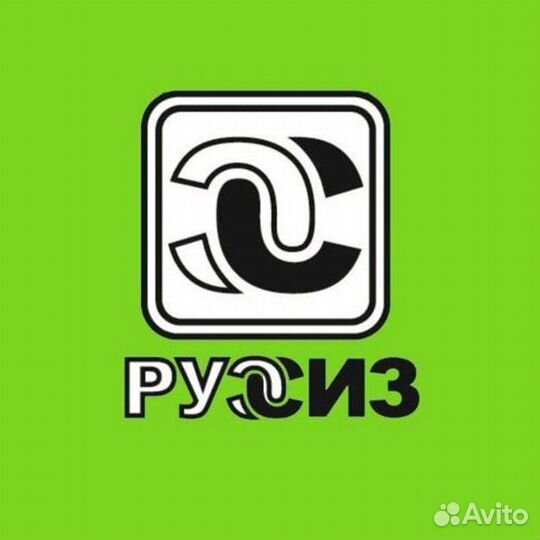 Рабочий на сборку респираторов