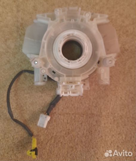 Подрулевой шлейф европеец