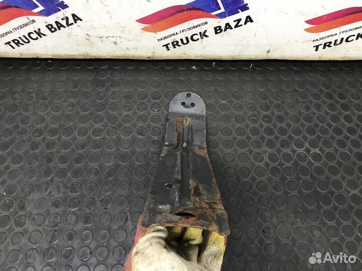 Кронштейн крыла Scania 4-series, Scania 5-series