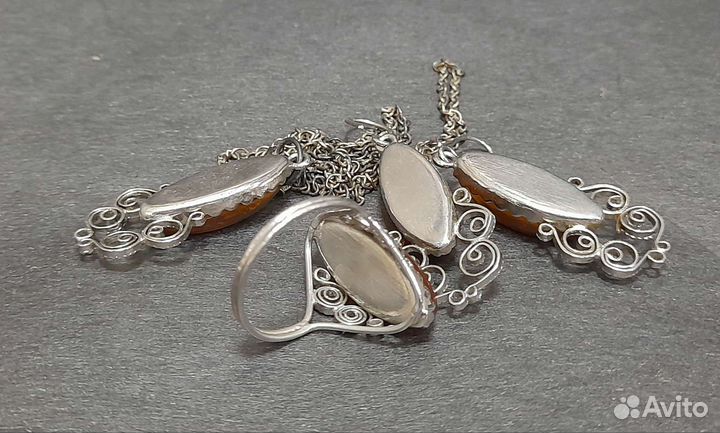 Комплект украшений бижутерия под янтарь