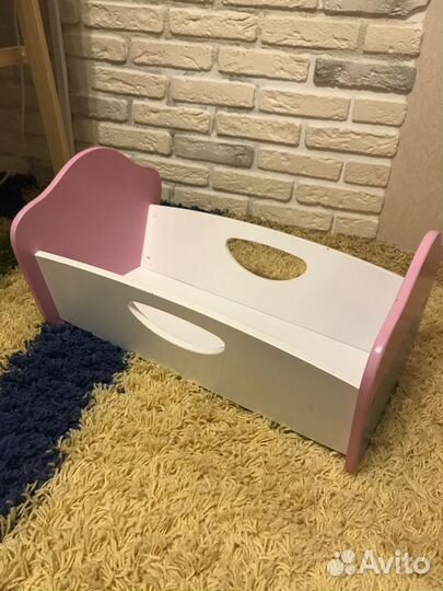 Кровать для кукол