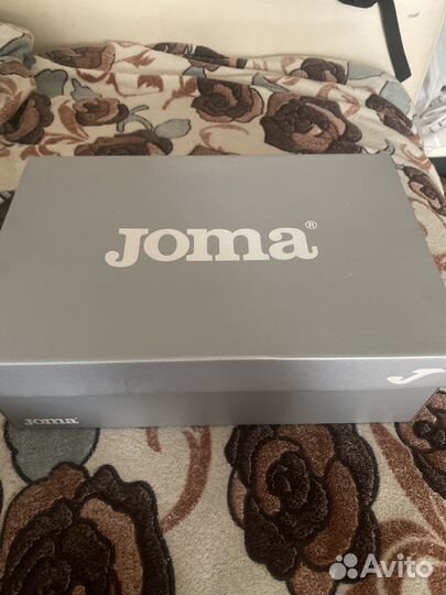 Футбольные бутсы, joma