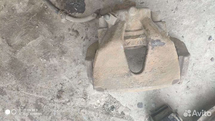 Opel astra h суппорт