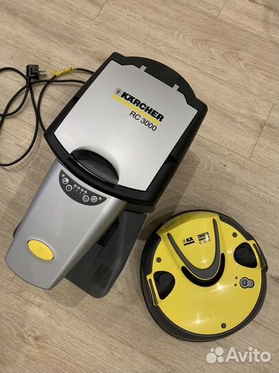 Робот пылесос Karcher RC 3000