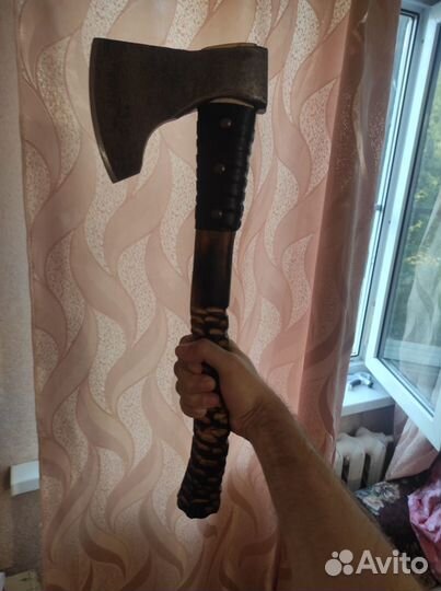 Топор ручной работы