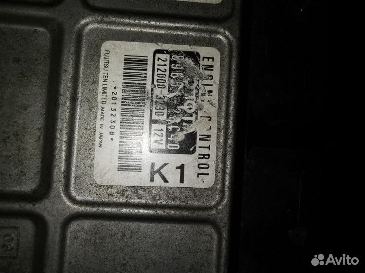 Блок управления двс Toyota Noah