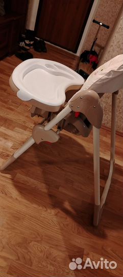 Кормильный столик