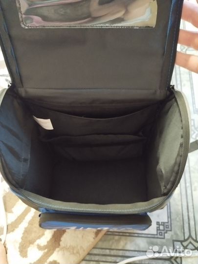 Школьный портфель рюкзак для начальной школы