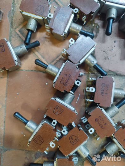 Тумблер советский п2т-15 п2т-6