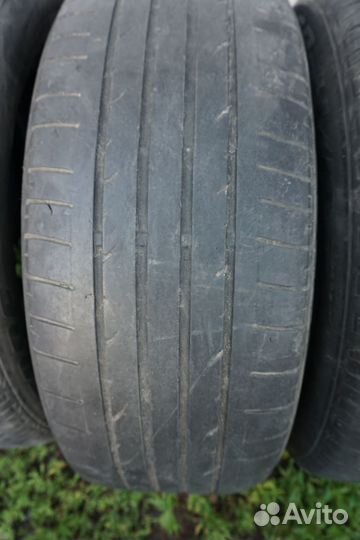 Bridgestone Dueler H/P Sport 225/55 R18 98V