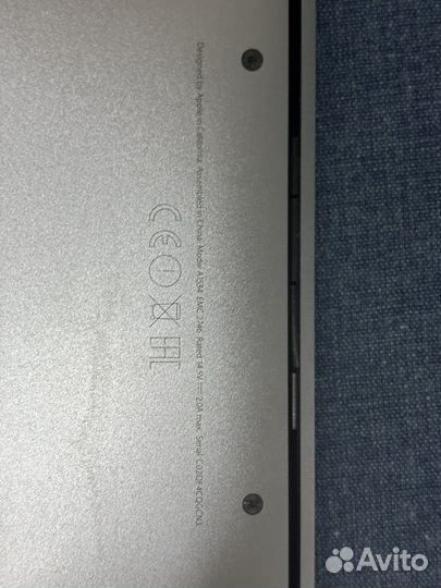 Macbook 12 retina A1534