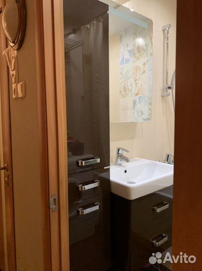 Комплект мебели для ванны Акватон Америна 60