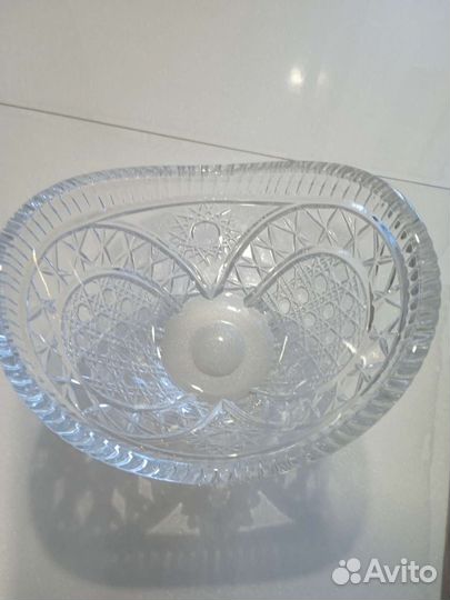 Хрустальная ваза