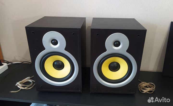 Акустические колонки Microlab Pro 3