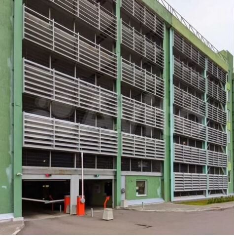 Машиноместо, 13 м²