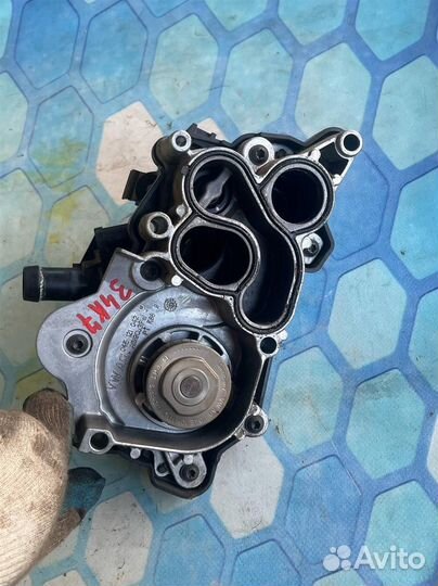 Помпа 04E121042M