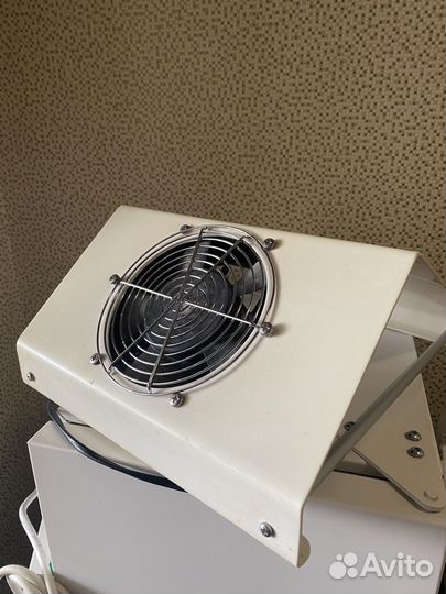 Пылесос для маникюра