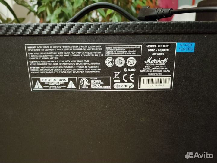 Комбоусилитель Marshall mg15-cf