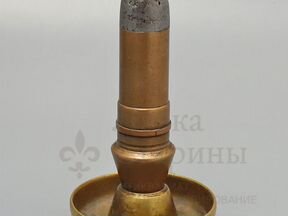 Настольная латунная зажигалка в виде снаряда н20в