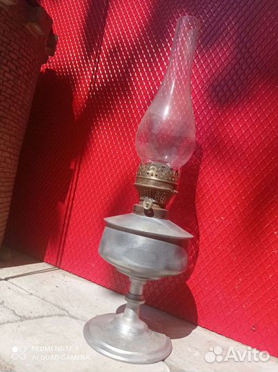 Лампа керосиновая