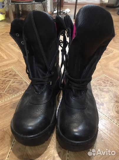 Ботинки 37,38,39