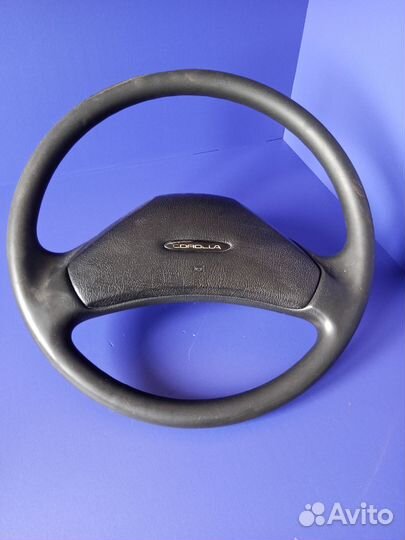 Руль Toyota Corolla e90