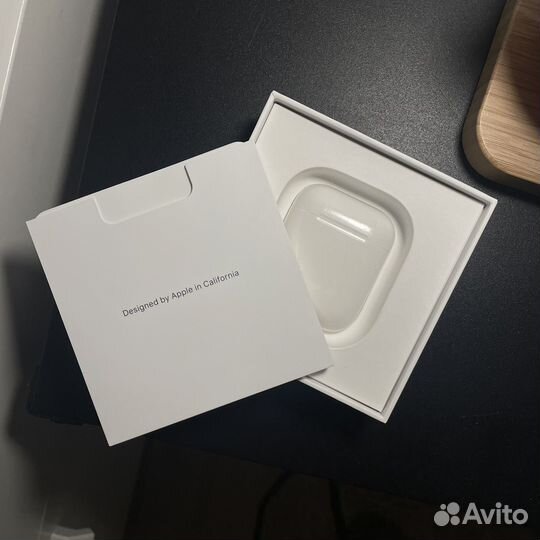 Apple AirPods 2