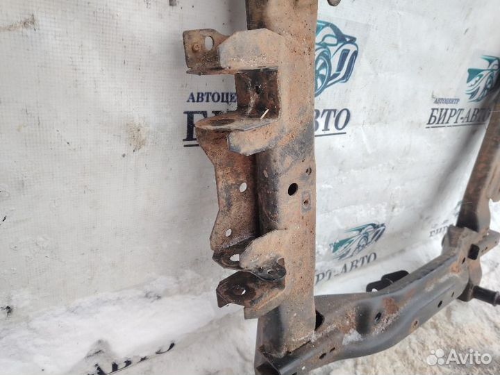 Подрамник передний дефект Renault Duster I рест