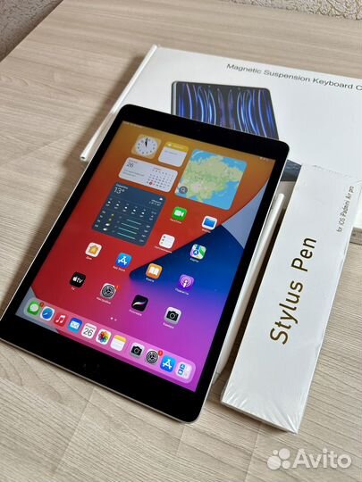 iPad 9 2021 256g + Pencil и Procreate