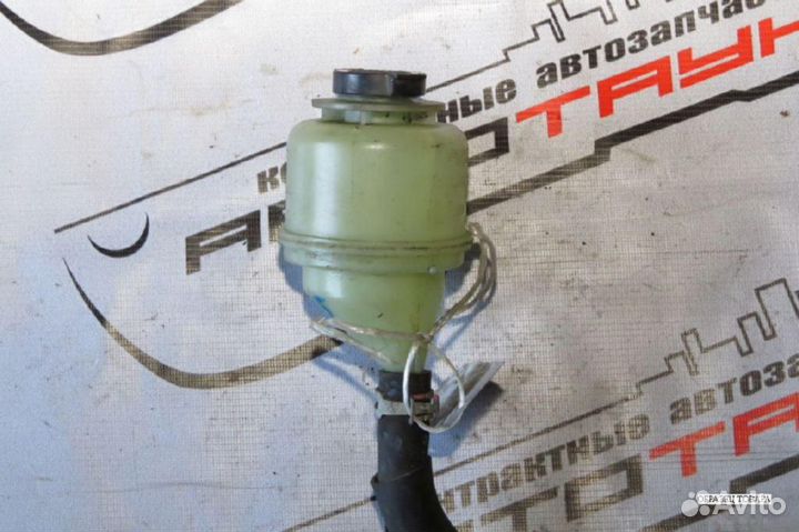 Бачок гур nissan mazda AD familia VAN wingroad. vh