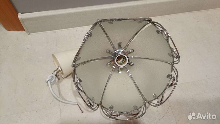 Светильник подвесной (люстра)