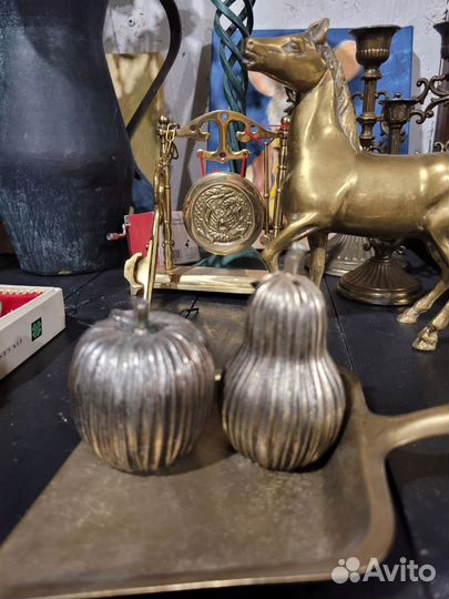 Нож для стола, совочек для крошек, набор соль пере