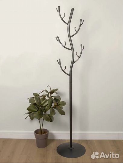 Вешалка напольная для верхней одежды